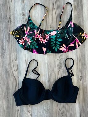 2 Old Navy Swimsuit Bikini Tops Black Floral Orange Medium